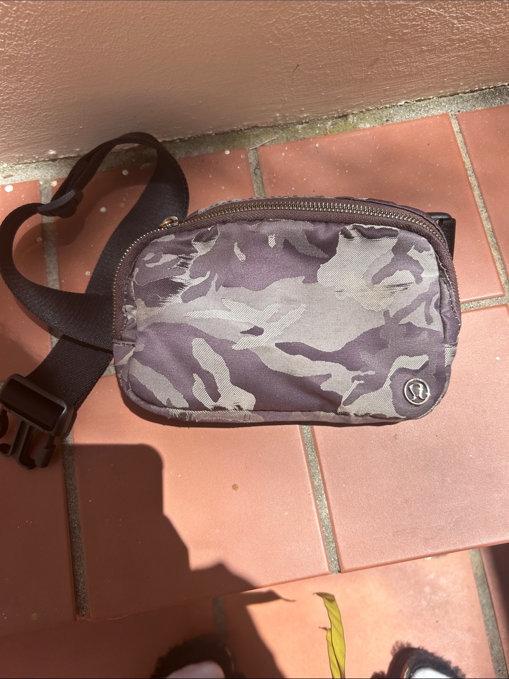 lululemon athletica Gray & Purple Camo Waist Pack
